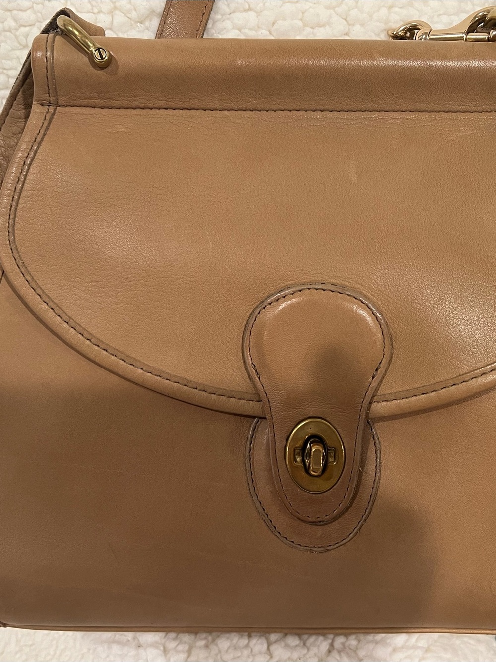 Coach Logan 9907 Style CamelLeather Vintage Bag - Picture 9 of 16